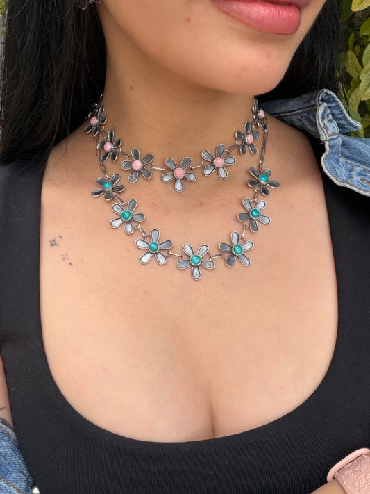 Flower necklace/choker
