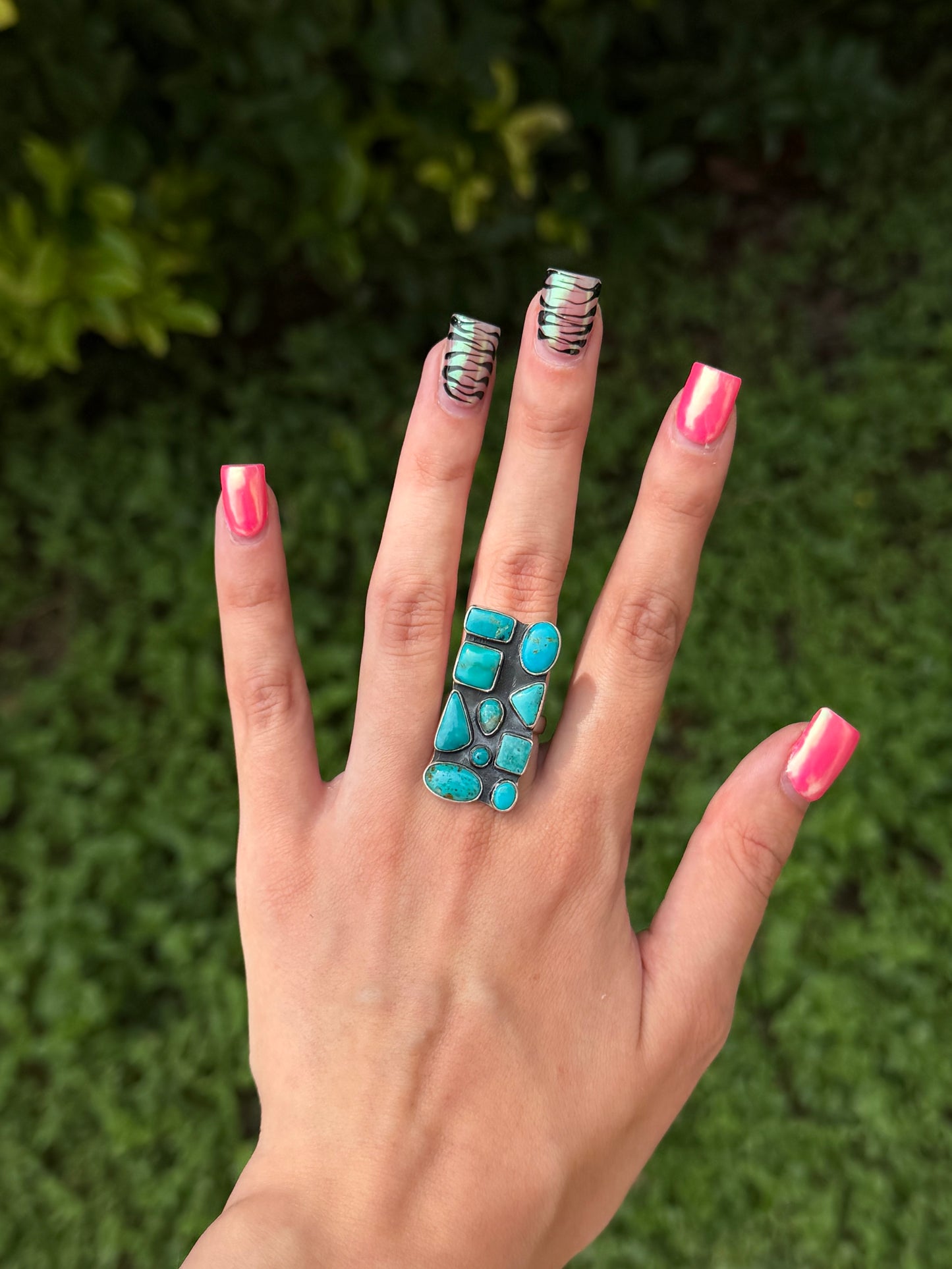 Multi stone bar ring sz 7.5 ADJUSTABLE