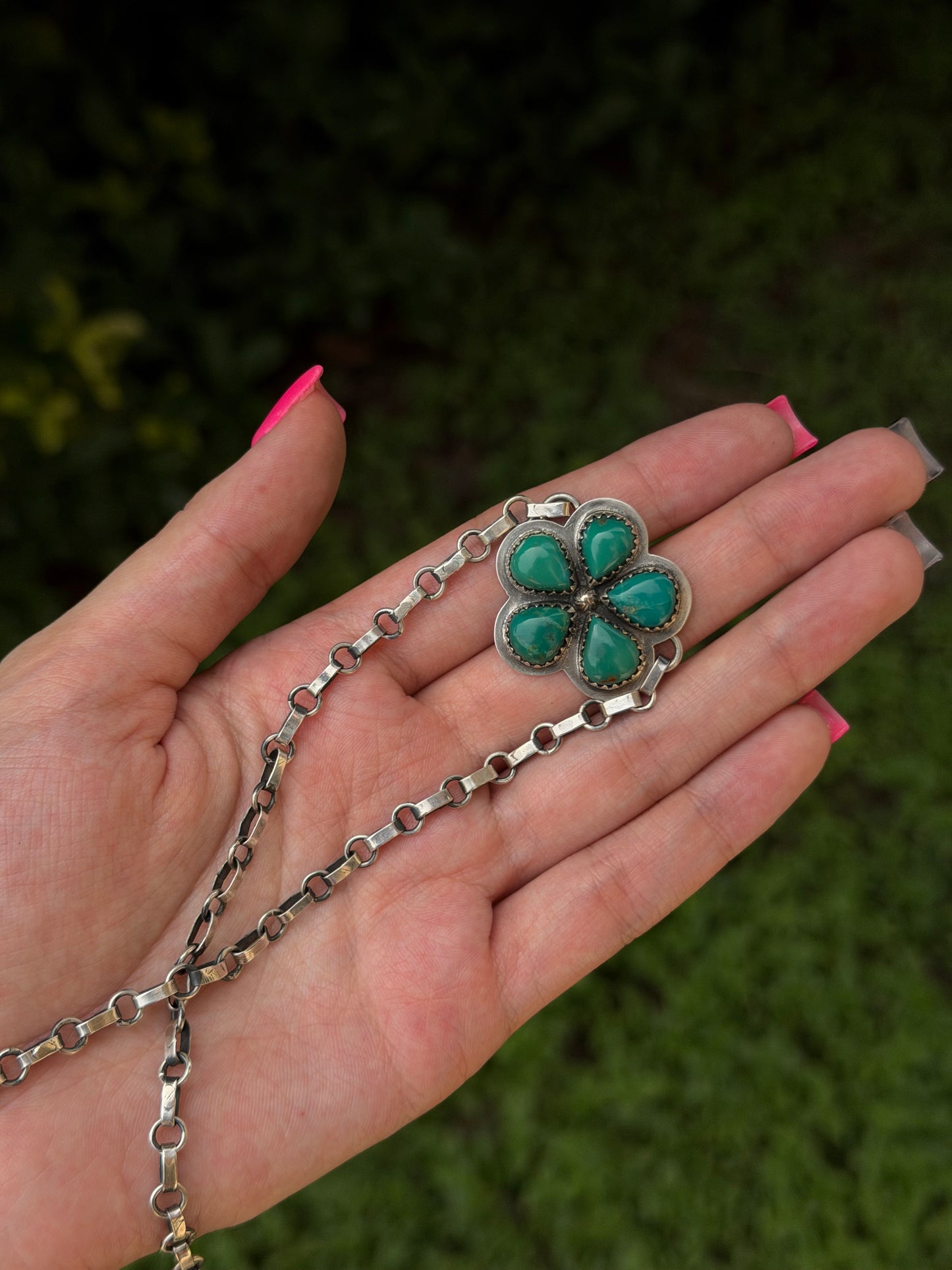 Turquoise flower choker