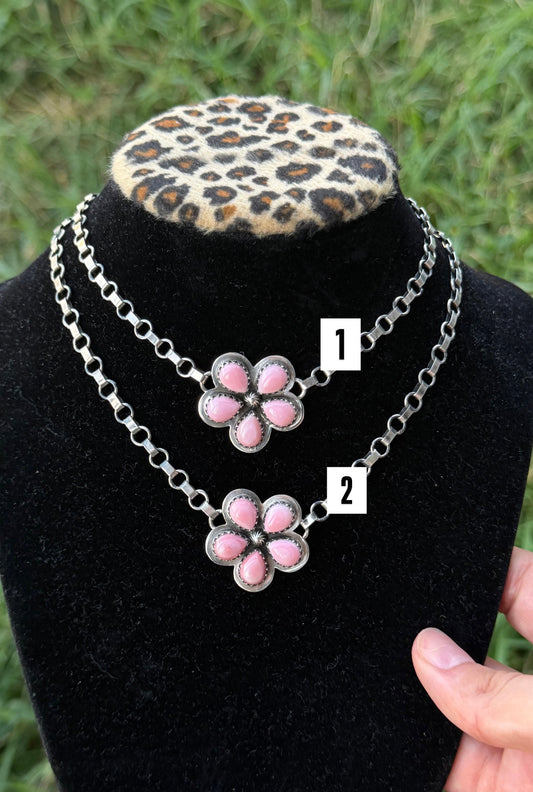 Pink Conch Flower Chokers