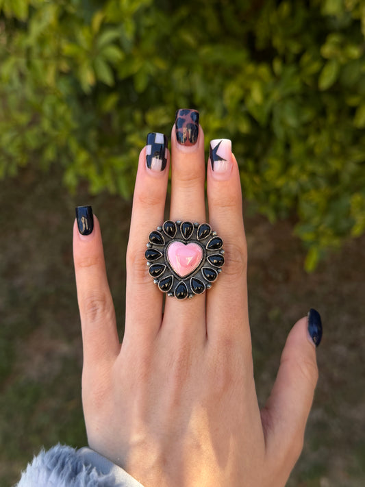 Black onyx & pink conch ring (sz 7)